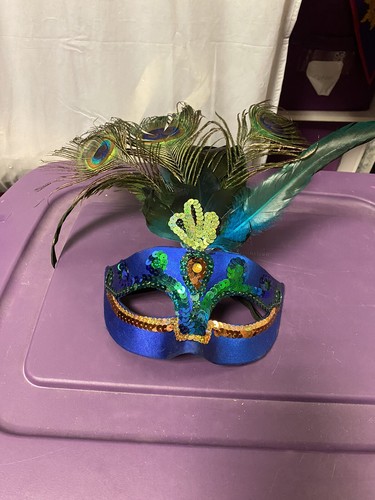 Peacock Feather Masquerade Mask - Picture 2 of 9