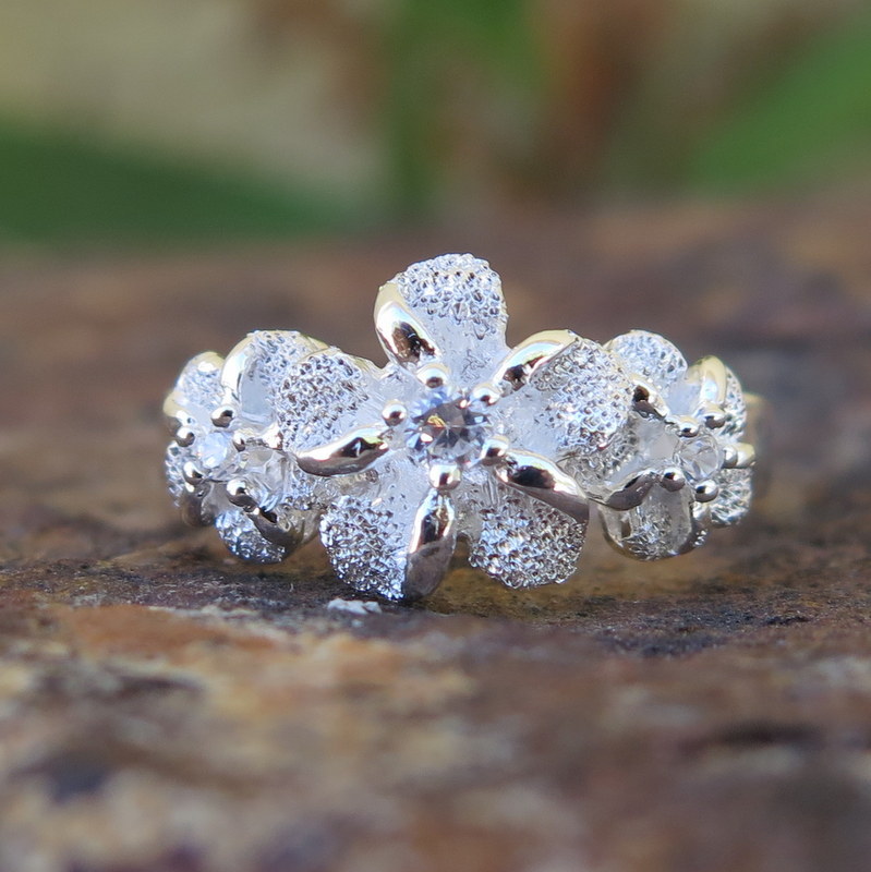 Hawaiian Silver Sand Texture Three Plumeria Flowers CZ Wedding