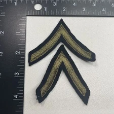 Single Stripe Private Rank Chevron (Army ?) Patch Lot Of 2 (Olive On Black) 00XO