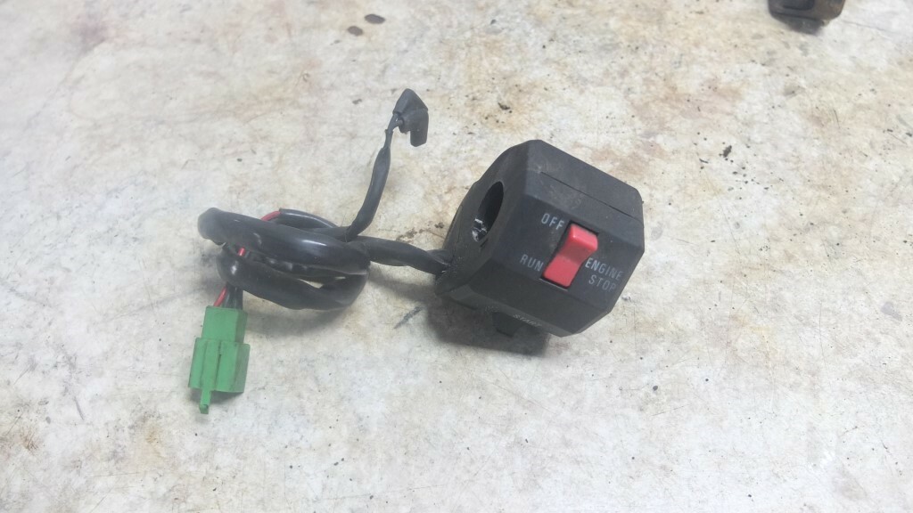 87 Kawasaki ZX1000A ZX1000 ZX 1000 A 1000R Right Hand Control
