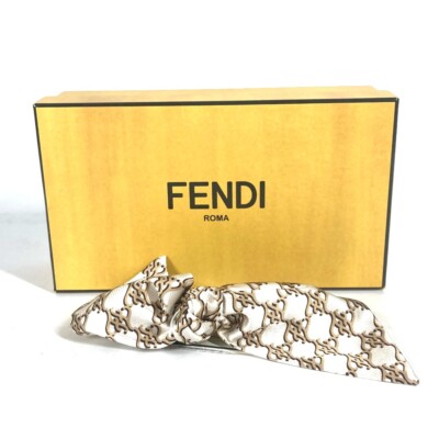 FENDI FXT114 Logo ribbon Hair clip hair accessories Barrette silk Beige FENDI FXT114 Logo ribbon Hair clip hair accessories Barrette  main image 3