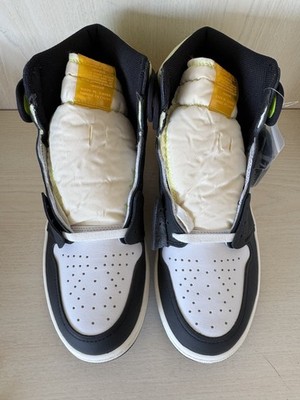 Nike Air Jordan 1 High OG Volt Gold   Neu EU 45.5
