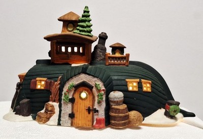 Department 56 Dickens Village series Peggottys Seaside Cottage Green Ret 1992