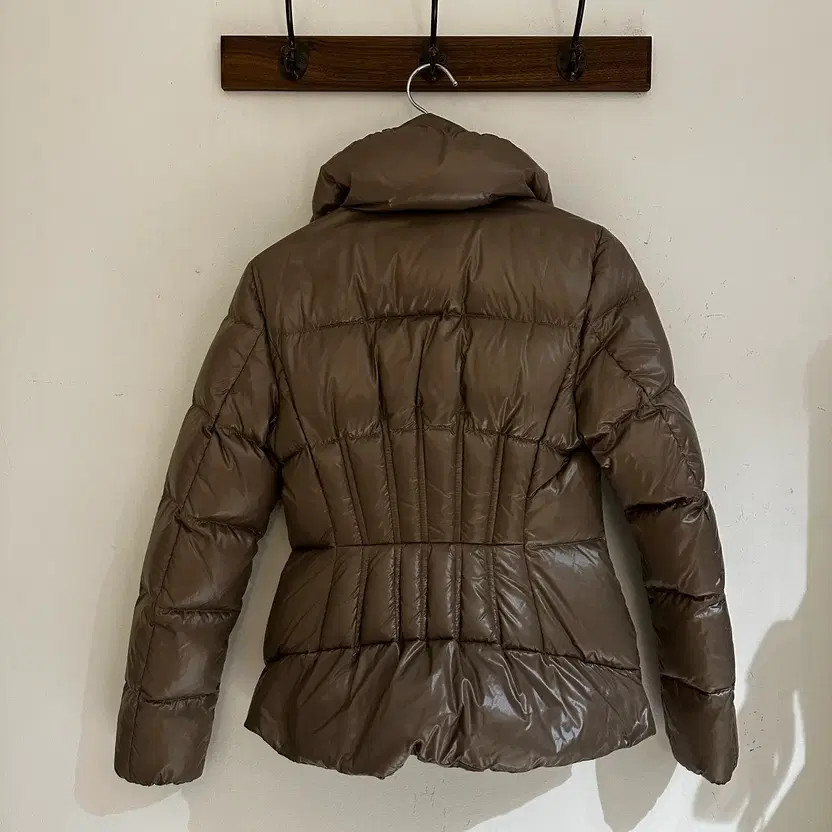 Moncler ILE Lay Down Padding Jacket - image 7