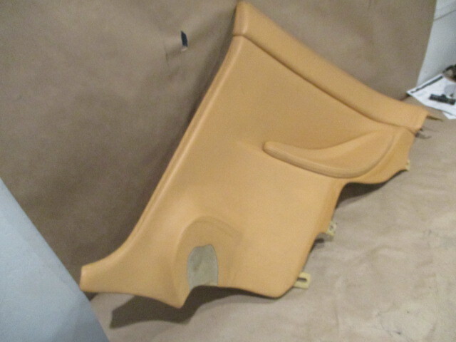 Ferrari 456 MGT/MGTA - RH Rear Lower Side Panel / Arm Rest - P/N 65672700
