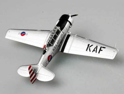 EasyModel - T-6G Republic of Korea air Force Fertigmodell 1:72 Standfuß NEU OVP