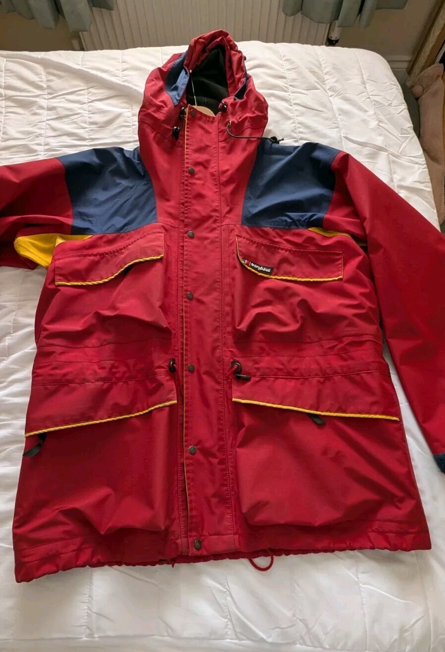 Vintage 1994 Berghaus Norwegian Trango GoreTex  jacket Liam Gallagher oasis image 3