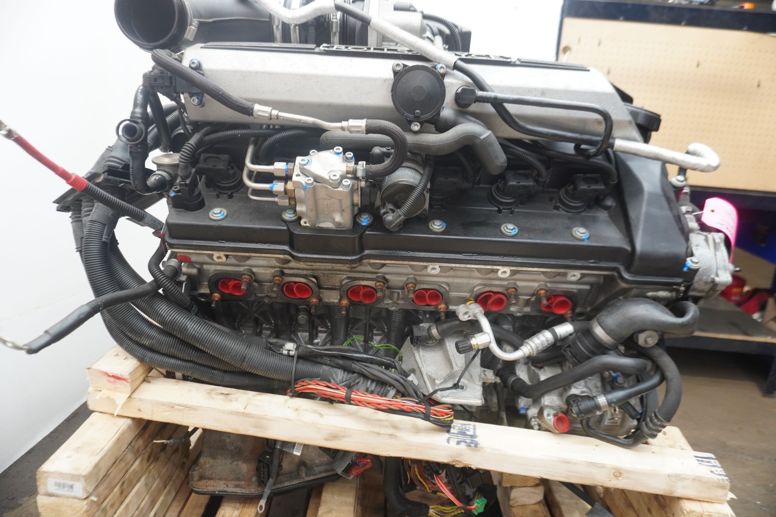 Engine Motor for Rolls Royce Phantom 6.75L V12 N73B68 N73 11002154278