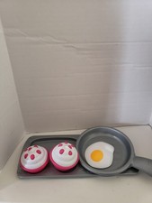 LeapFrog Number Lovin Oven Replacement Pieces cupcakes, frying pan, egg, tray 