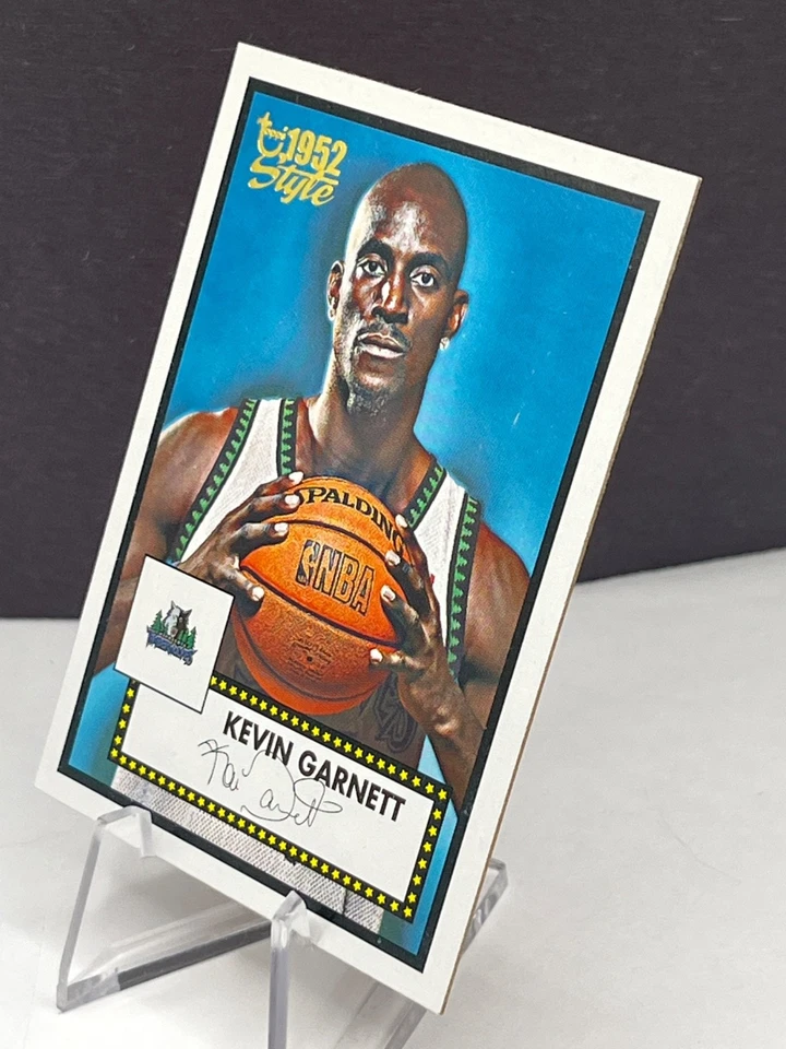Kevin Garnett 2006 Topps 1952 Style Card # 122 - Image 3 of 4