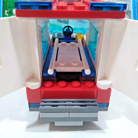 🔥LEGO 60023 CITY STARTER SET 100% Complete w/ Instructions & Minifigures NICE