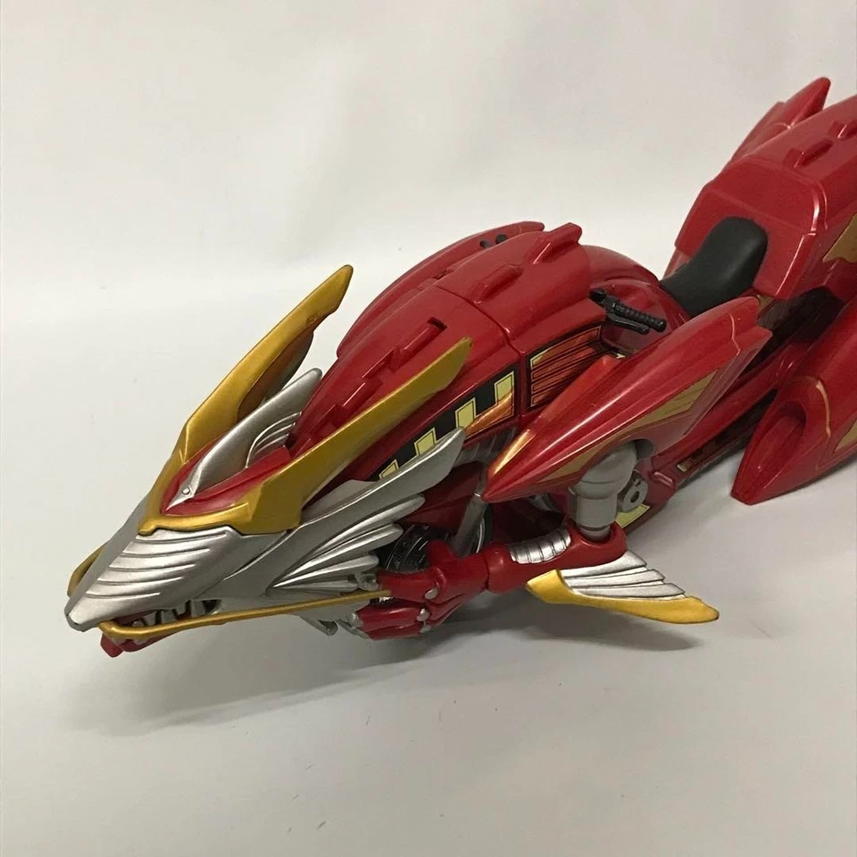 Bandai Masked Kamen Rider Dragon Knight S.H.Figuarts Ryuki Survive & Dragranzer Foto 2 de 4