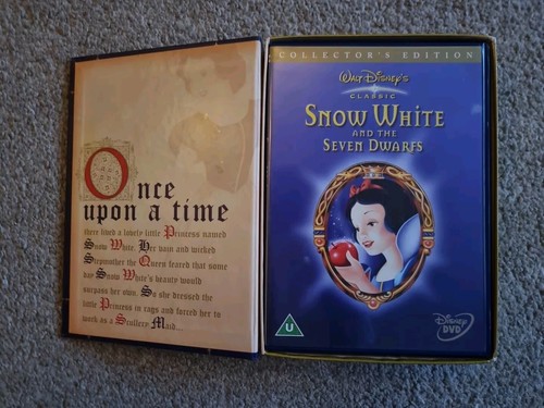 Walt Disney SNOW WHITE AND THE SEVEN DWARFS Collectors Edition Bookcase Set - Picture 4 of 7