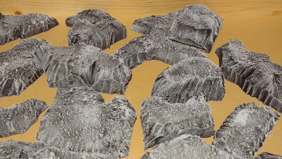 Wargaming Terrain - Caja grande juego de colinas acabado piedra Foto 4 de 4