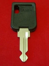 X116-P PEUGEOT & RENAULT early 1980's Ignition KEY Blank 505 604 18i Fuego LeCar