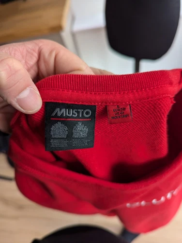 Sudadera MUSTO Evolution Roja Talla L - Imagen 8 de 8
