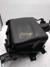 2017 INFINITI QX80 Air Cleaner Assembly OEM Grey 165001LA0B 125K Miles