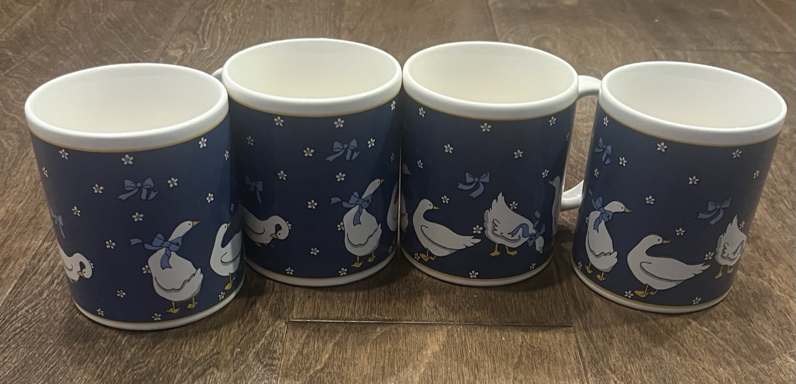 VTG (4) Coffee Cups Goose Country Blue Bow Ribbon Geese Ceramic Decor Japan