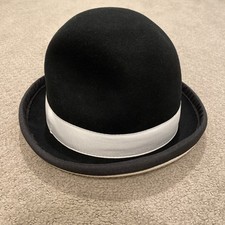 Juggle Dream JD Tumbler Juggling Bowler Hat 58 cm - Black/White Trim