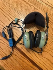 David  Clark Company Model H10-13 S Aviation Headset TESTED