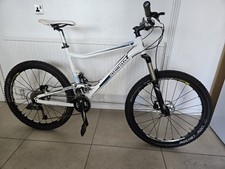 Commencal Super 4 Full Suspension Mountain Bike ,Large,26