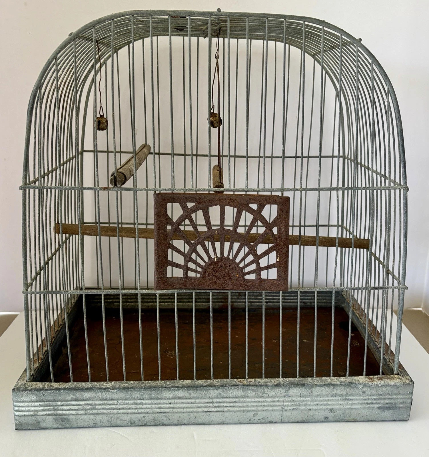 Vintage Metal Wire Hanging Bird Cage Perch Rustic Spring Door w/ Accessories
Opens in a new window o