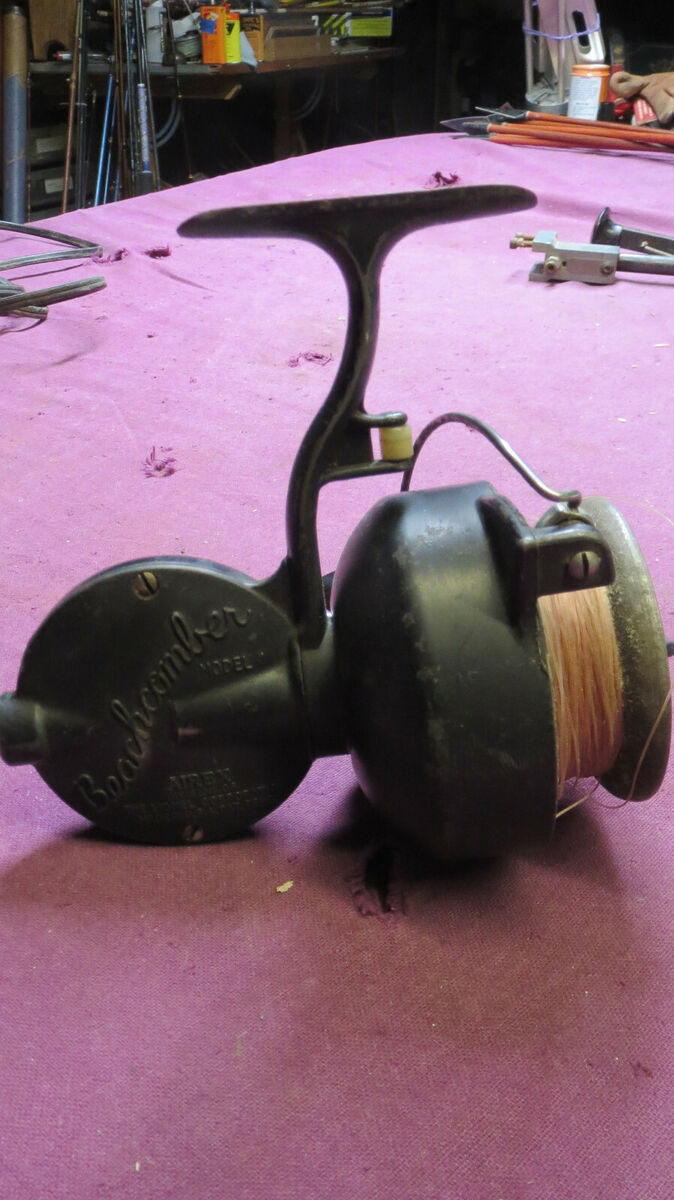 Vintage Lionel Airex Beachcomber Model 1 Spinning Reel Made Vintage Lionel Airex Beachcomber Model 1 Spinning Reel Made