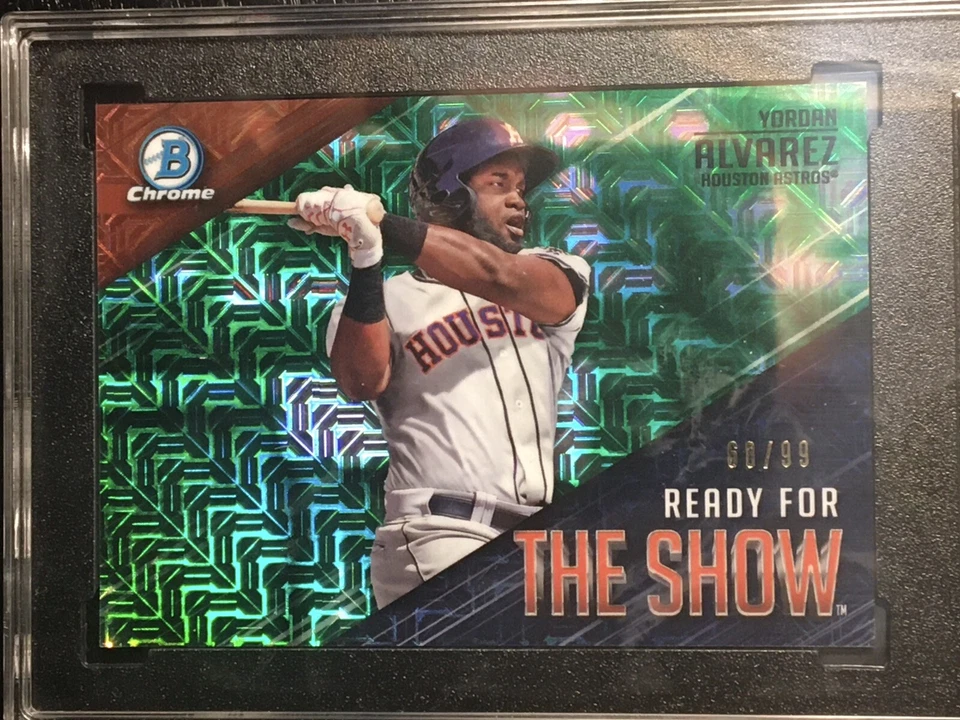 68/99 SGC 10 YORDAN ALVAREZ 2019 Bowman Chrome Ready for the Show RARE GREEN - Image 4 of 4