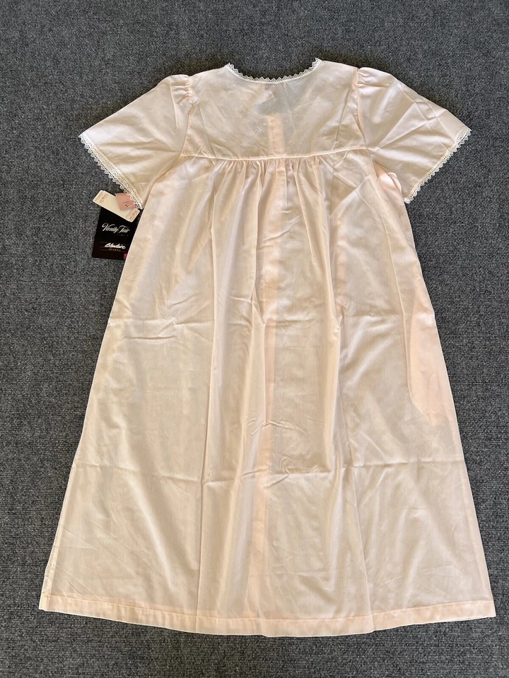 Camisón Vanity Fair Blendaire De Colección Nuevo con Etiquetas Melocotón Transparente Botón Frontal BabyDoll Foto 2 de 4