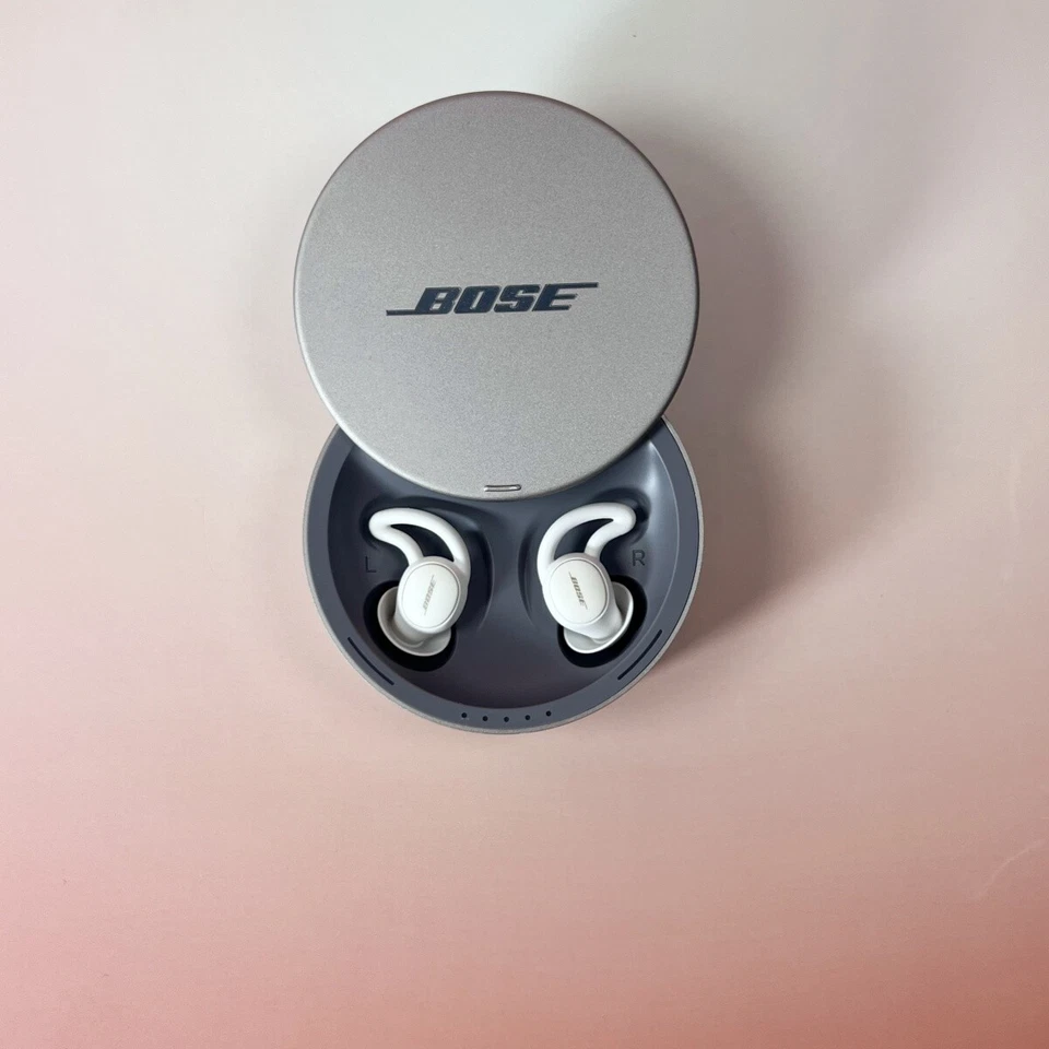 Fones de ouvido intra-auriculares Bluetooth sem fio Bose Sleepbuds II mascaramento de ruído - Imagem 2 de 4