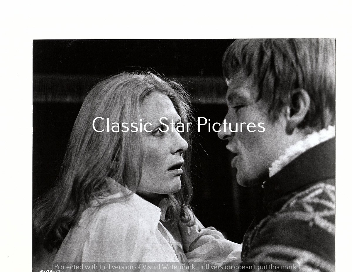 Vanessa Redgrave Timothy Dalton