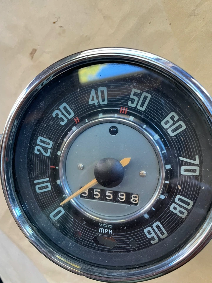 Velocímetro VW Beetle, 1967-abajo Volkswagen VDO. Speedo. Probado, ¡bueno! Foto 3 de 4