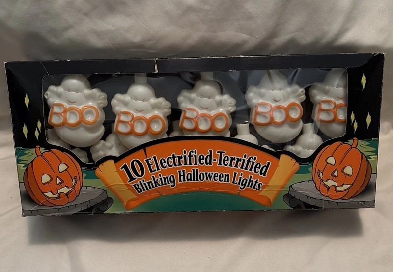 Vintage Halloween String Lights 10 Ghosts Boo Blinking Blow Mold 1990s 13 Feet