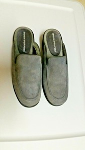 hush puppies clogs