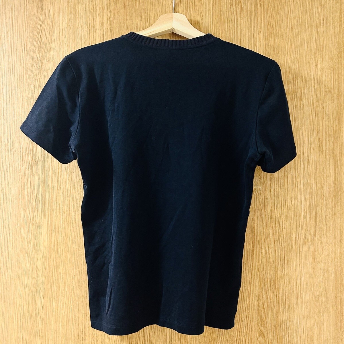 LOUIS VUITTON ルイヴィトン サークルロゴ　半袖Tシャツ　ブラック LOUIS VUITTON ルイヴィトン 22SS サークルロゴ 刺繍 コットン