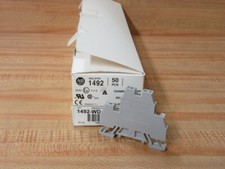 Allen Bradley 1492-WD4C Terminal Block 1492WD4C (Pack of 50)