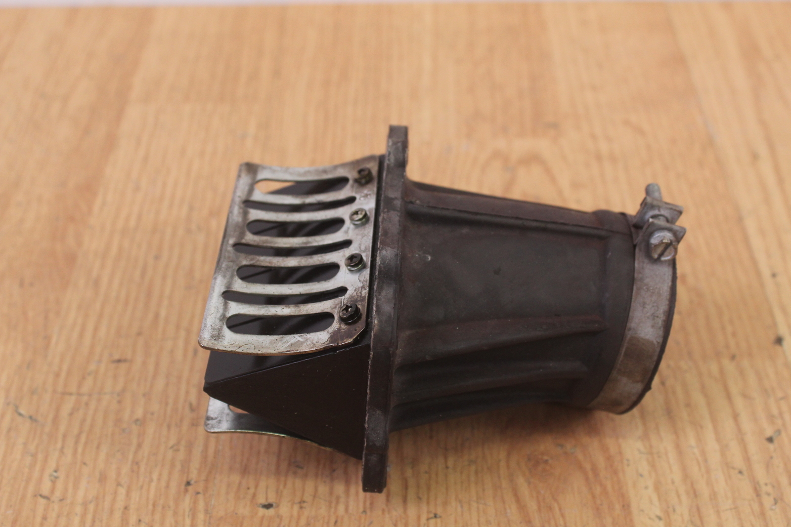 SKIDOO SkiDoo MXZ 600 HO ETEC Etec Intake Reed Block Cage Boot