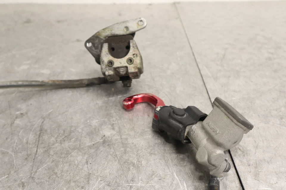 2017 HONDA CRF150R OEM FRONT BRAKE CALIPER ASSY. 45150-KSE-006 - Image 3 of 4