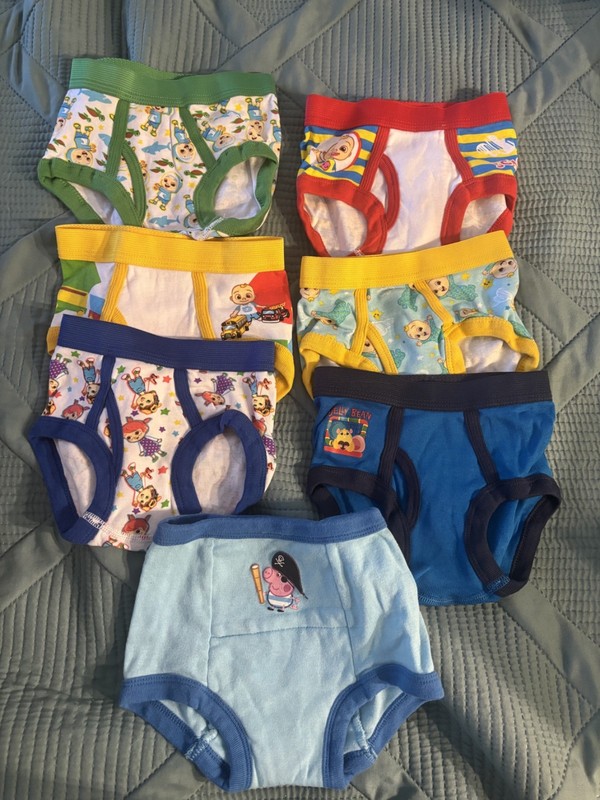 Lot of 6 Pairs of Cocomelon Toddler Underwear Size 2T-3T +Bonus Peppa Pig George