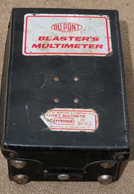 DuPont Blaster's Multimeter Model 101 Complete Tested w/ Case Manual Vintage