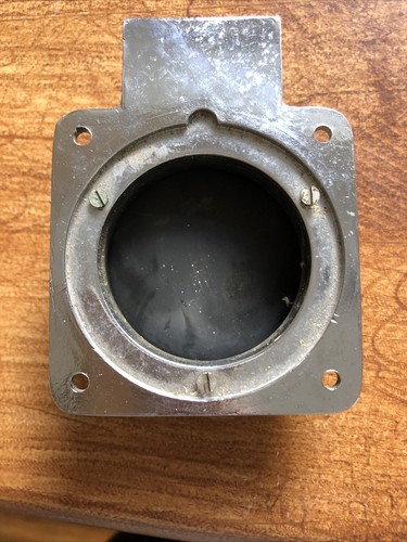 Hubbell Stainless Steel Inlet Cover - Picture 2 of 6