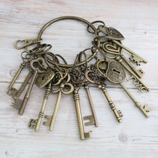Set of 12 Large Skeleton Keys and 4 Locks on a Big Ring Antique Brass Tone