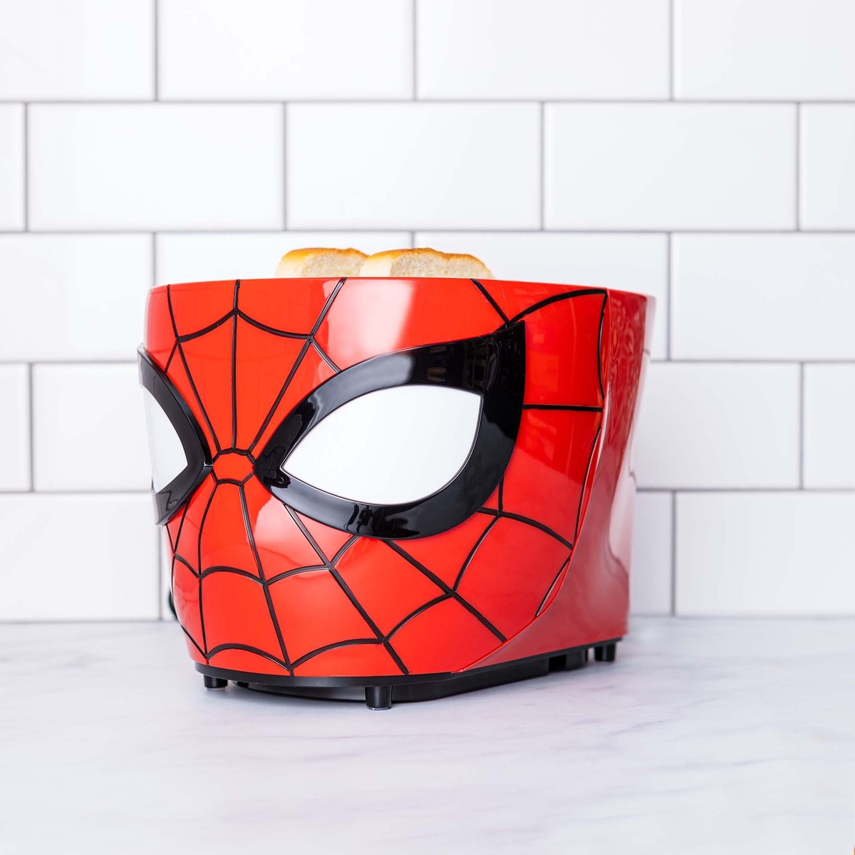 Uncanny Brands Marvel’s Spiderman Halo Toaster – Toasts Spidey’s Mask On  Your Br