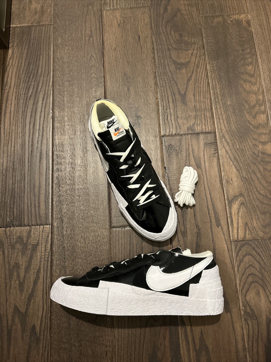 Size 11.5 - Nike Blazer Low x Sacai Shiny Black 2022  display picture 1