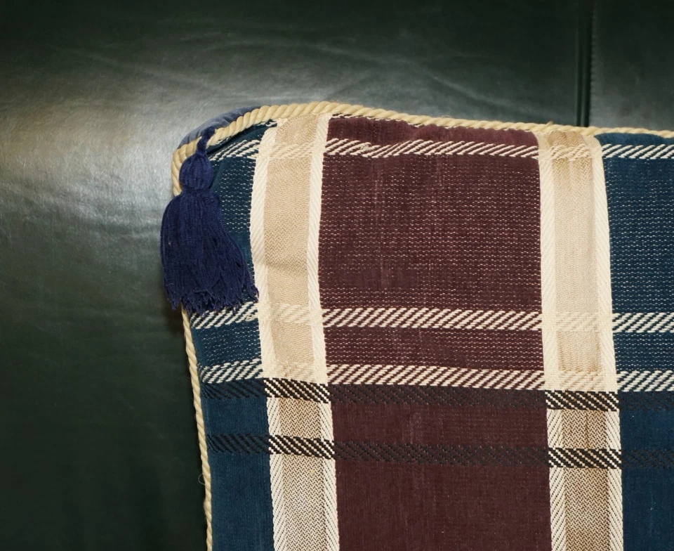 PAR DE ALMOHADAS GRANDES DE TERCIOPELO AZUL TARTÁN 55CM CON BORLAS SOFÁ SILLÓN COJÍN Foto 4 de 4