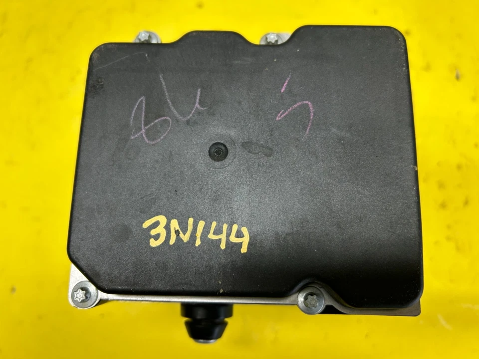 Nissan Altima 2010 ABS bomba de freno antibloqueo con unidad de módulo OEM 0265 950 562 Foto 4 de 4