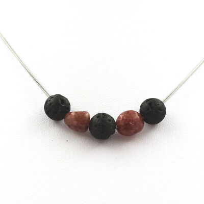 Mineralien Und Edelsteine. Lava Perlen Halskette 8 Mm + Rubin Aus Brasilien Chai