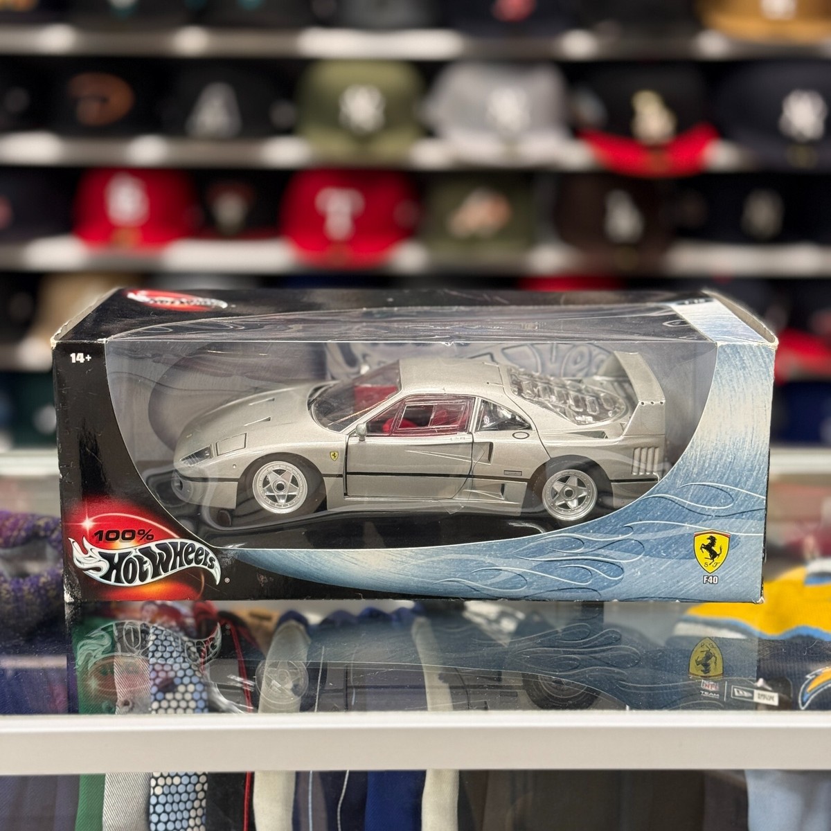 1/18 Ferrari F40 Silver 'Only 20 Made' Hot Wheels Brand New