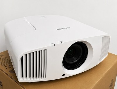 Sony VPL-VW260ES 4K HDR Heimkino Beamer Projektor | kalibriert | 3D | OVP