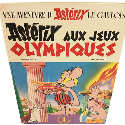 Vintage  1968 Astérix Aux Jeux Olympiques Comic Book French Edition by Dargaud